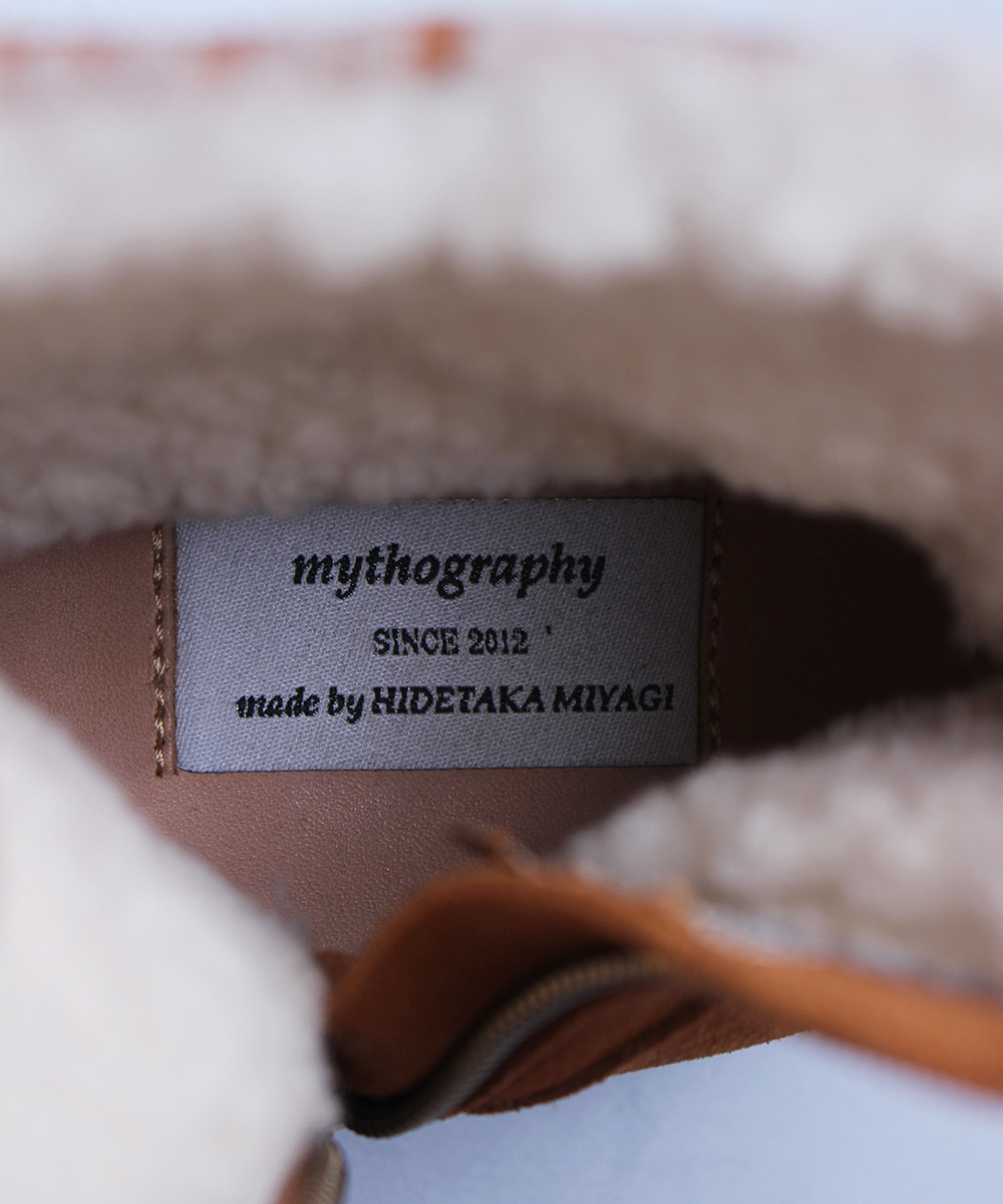 Mythography side zip mouton boots